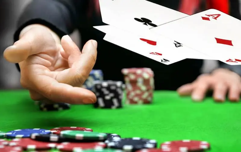 Cách chơi European Blackjack là sự pha trộn giữa may mắn và thông minh